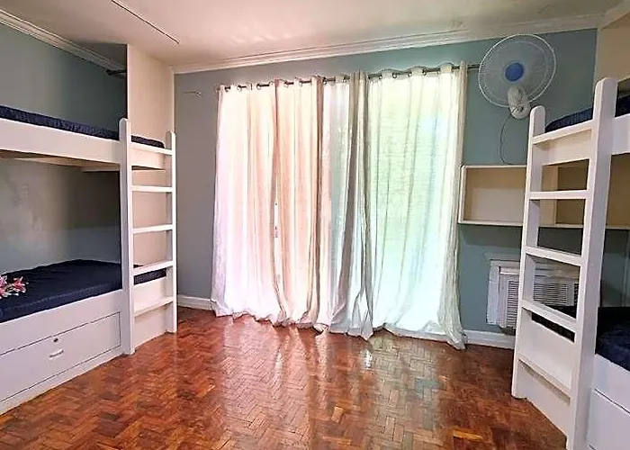 Palm Towers Makati 2br Unit Hotel